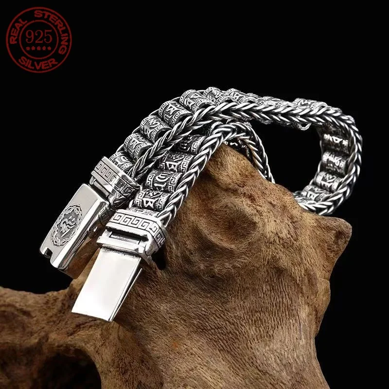 Buddhastone S925 sterling Silver Color New Passepartout Men's Bracelet Six-character Mantra Weaving Retro Chain Hand Jewelry
Buddhastone S925 sterling Silver Color New Passepartout Men's Bracelet Six-character Mantra Weaving Retro Chain Hand Jewelry