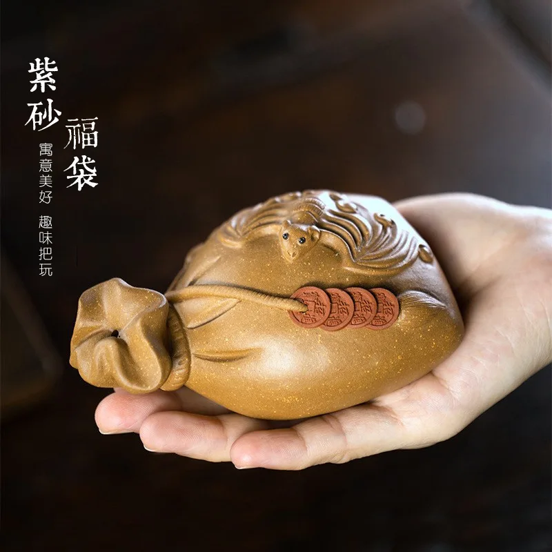 Красный весенний Yixing Zisha Bat Tea Pet Generations of Blessings Оригинальный рудный орнамент Lucky Bag Скульптура Чайный сервиз Аксессуары Чай
Красный весенний Yixing Zisha Bat Tea Pet Generations of Blessings Оригинальный рудный орнамент Lucky Bag Скульптура Чайный сервиз Аксессуары Чай