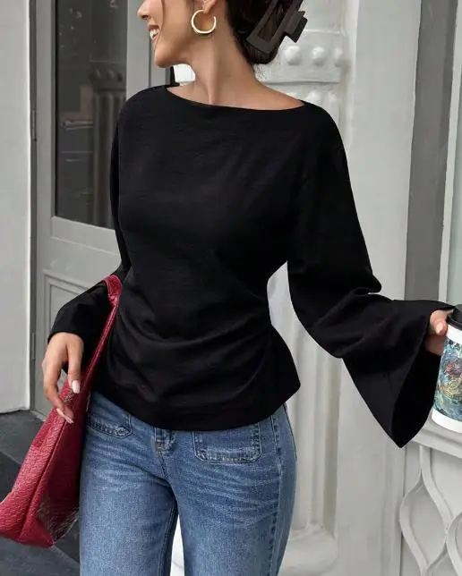 2025 Solid Color Round Neck Flared Sleeve Tied Waist Cotton and Linen Top, Autumn Women's Elegant and Simple Slim Fit Top
2025 Solid Color Round Neck Flared Sleeve Tied Waist Cotton and Linen Top, Autumn Women's Elegant and Simple Slim Fit Top