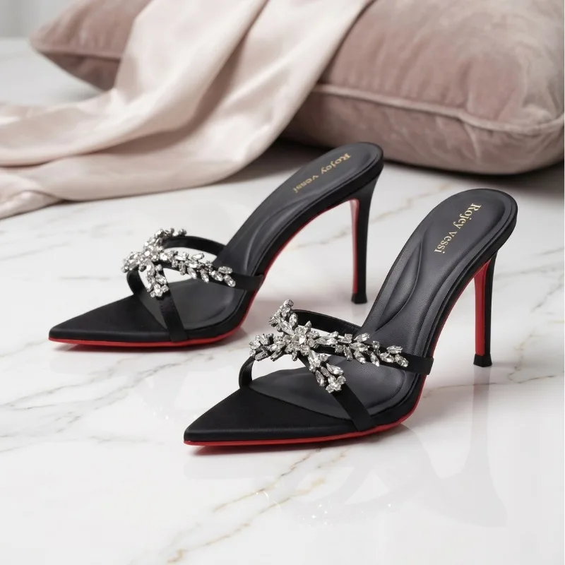Cool drag high heels for women2026 new style pointed toe out high-end feeling fine heels,exquisite champagne colored rhinestones
Cool drag high heels for women2026 new style pointed toe out high-end feeling fine heels,exquisite champagne colored rhinestones