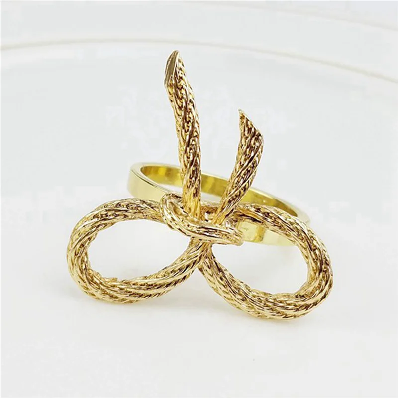ABXF-72 Pcs Simple Golden Napkin Ring Butterfly Bow Tie Napkin Buckle Hotel Restaurant Mouth Cloth Ring Metal Napkin Ring
ABXF-72 Pcs Simple Golden Napkin Ring Butterfly Bow Tie Napkin Buckle Hotel Restaurant Mouth Cloth Ring Metal Napkin Ring