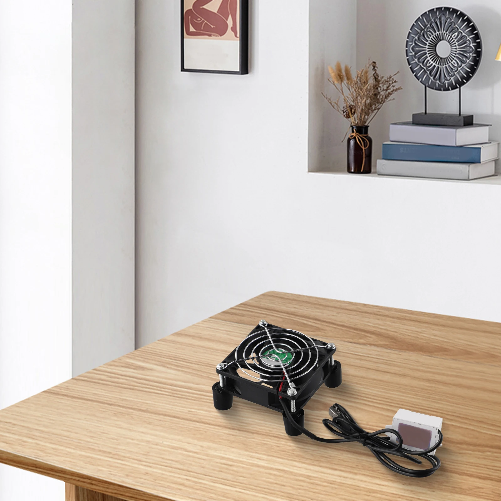 Black Stepless Speed Regulation Fan USB Powered Compact Design Mesh Pad 3000 RPM Rotation Speed 5V Low Voltage
Black Stepless Speed Regulation Fan USB Powered Compact Design Mesh Pad 3000 RPM Rotation Speed 5V Low Voltage