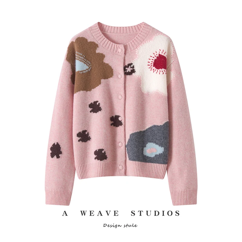Hand-Embroidered Flower Cardigan High-Quality Pure Cashmere round Neck Thickened Women's Sweater for Autumn Winter
Hand-Embroidered Flower Cardigan High-Quality Pure Cashmere round Neck Thickened Women's Sweater for Autumn Winter