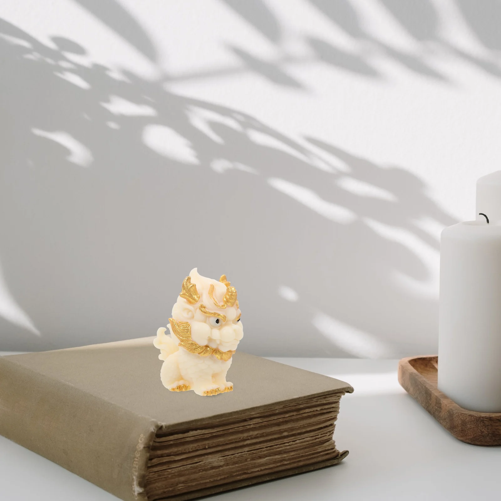 Retro Kylin Decoration Miniature Lion Figure Solid Material Carving Desktop Adornment Elegance Enhancing Home Accent 
Retro Kylin Decoration Miniature Lion Figure Solid Material Carving Desktop Adornment Elegance Enhancing Home Accent