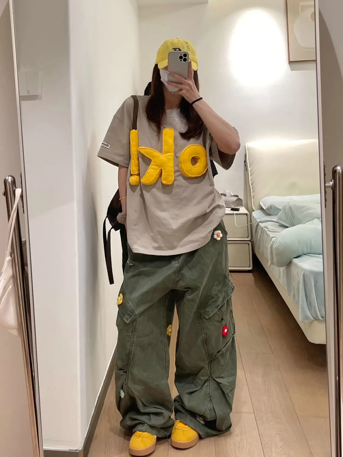Three-dimensional doll round neck American short-sleeved t-shirt women's summer loose design sense niche couple top men
Three-dimensional doll round neck American short-sleeved t-shirt women's summer loose design sense niche couple top men