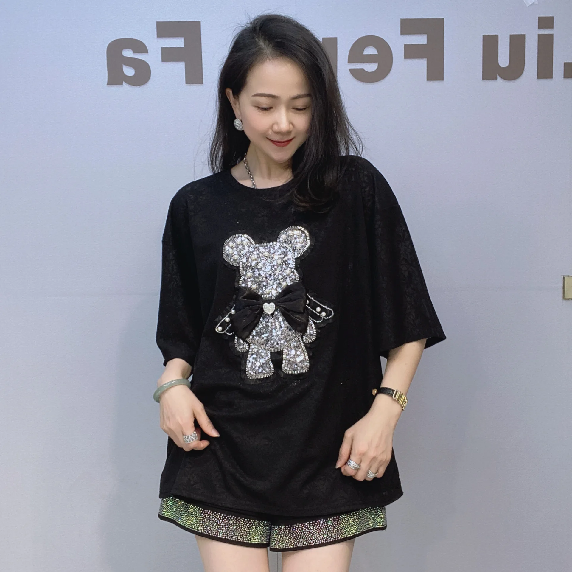 Fashion Summer Thin Short Sleeve T Shirts Women Lace Clothing Cartoon Bear Pattern Embroidery Loose O Neck Female Tops Tee
Fashion Summer Thin Short Sleeve T Shirts Women Lace Clothing Cartoon Bear Pattern Embroidery Loose O Neck Female Tops Tee