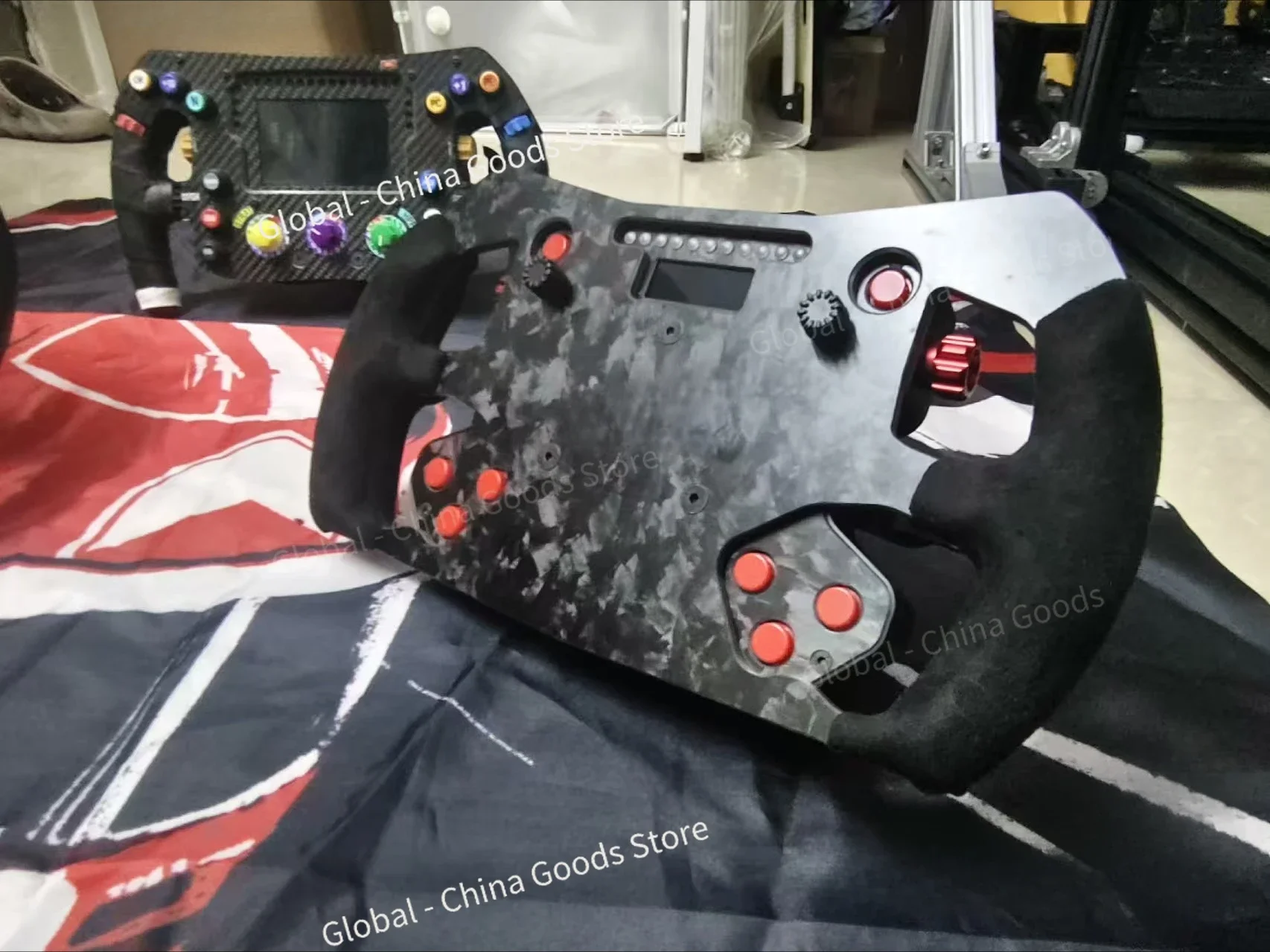 Панель рулевого колеса Simplayer GT из углеродного волокна, совместимая с QUFEI H1-K/QUFEI H1 Pro Sim Racing Center
Панель рулевого колеса Simplayer GT из углеродного волокна, совместимая с QUFEI H1-K/QUFEI H1 Pro Sim Racing Center