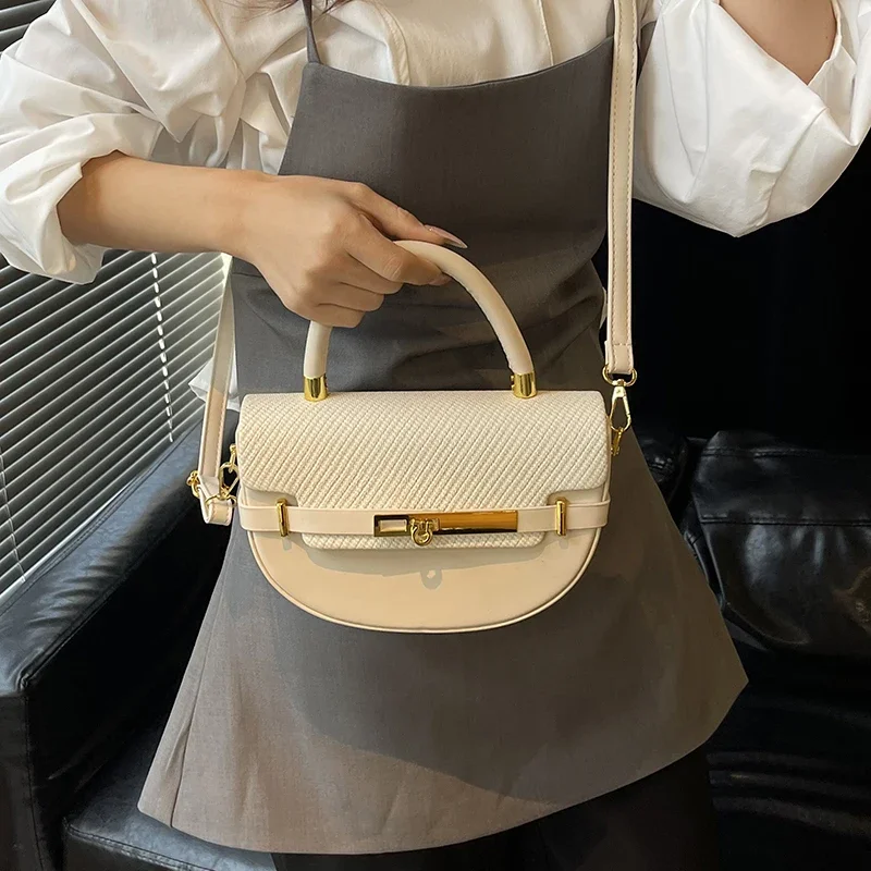 Premium Leather Crossbody Bag Stylish Women's Shoulder Bag Luxury Brand Designer Tote Ladies Travel Purse
Premium Leather Crossbody Bag Stylish Women's Shoulder Bag Luxury Brand Designer Tote Ladies Travel Purse