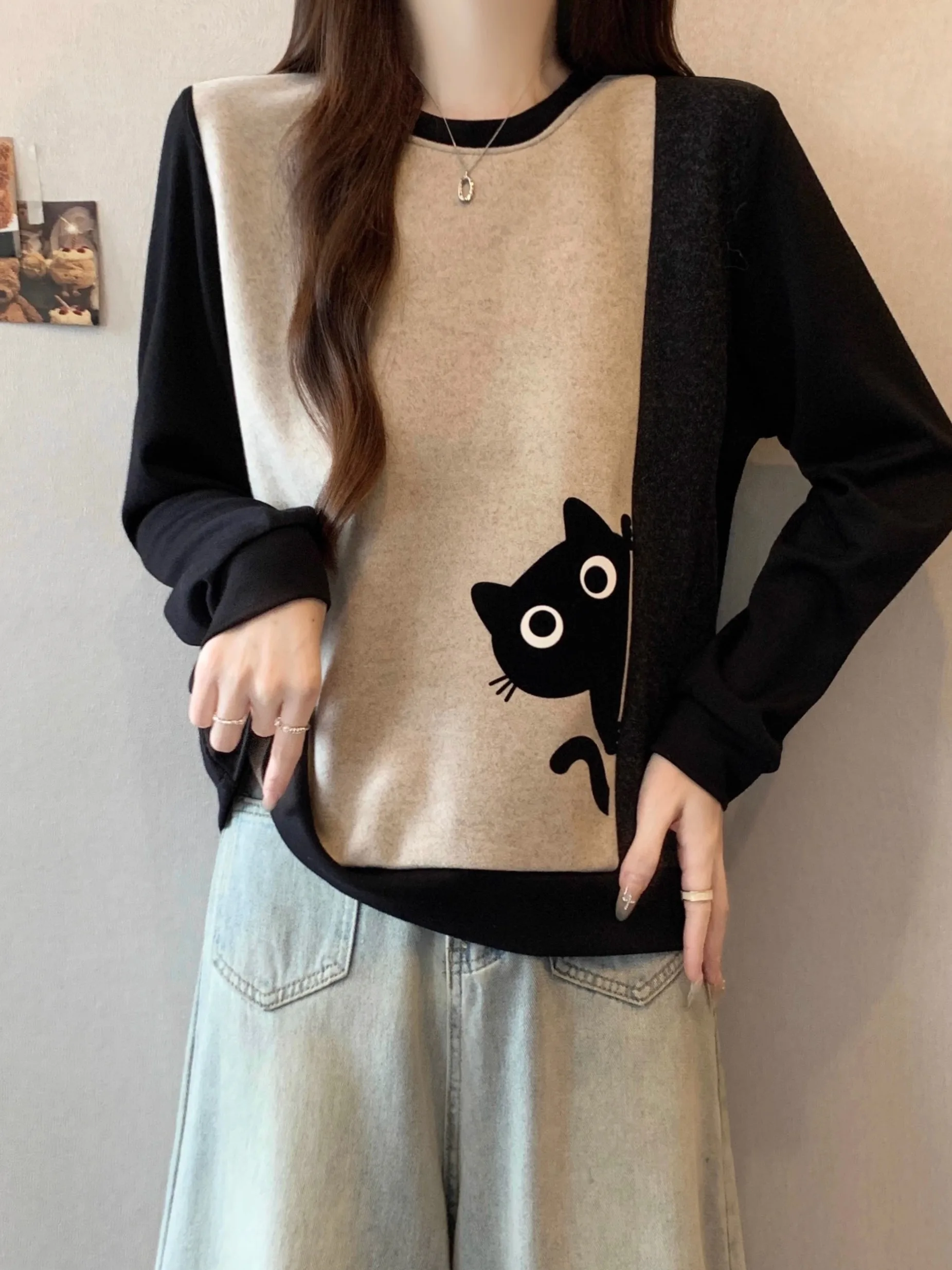 Unique Thiened Long Sve Cartoon Sweatirt Women's Autumn Winter plus Size Casual Top Design Sense Faionable
Unique Thiened Long Sve Cartoon Sweatirt Women's Autumn Winter plus Size Casual Top Design Sense Faionable