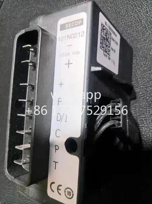 101N0212 DC 12/24V Vehicular Refrigerator Variable Frequency Compressor Drive Module
101N0212 DC 12/24V Vehicular Refrigerator Variable Frequency Compressor Drive Module