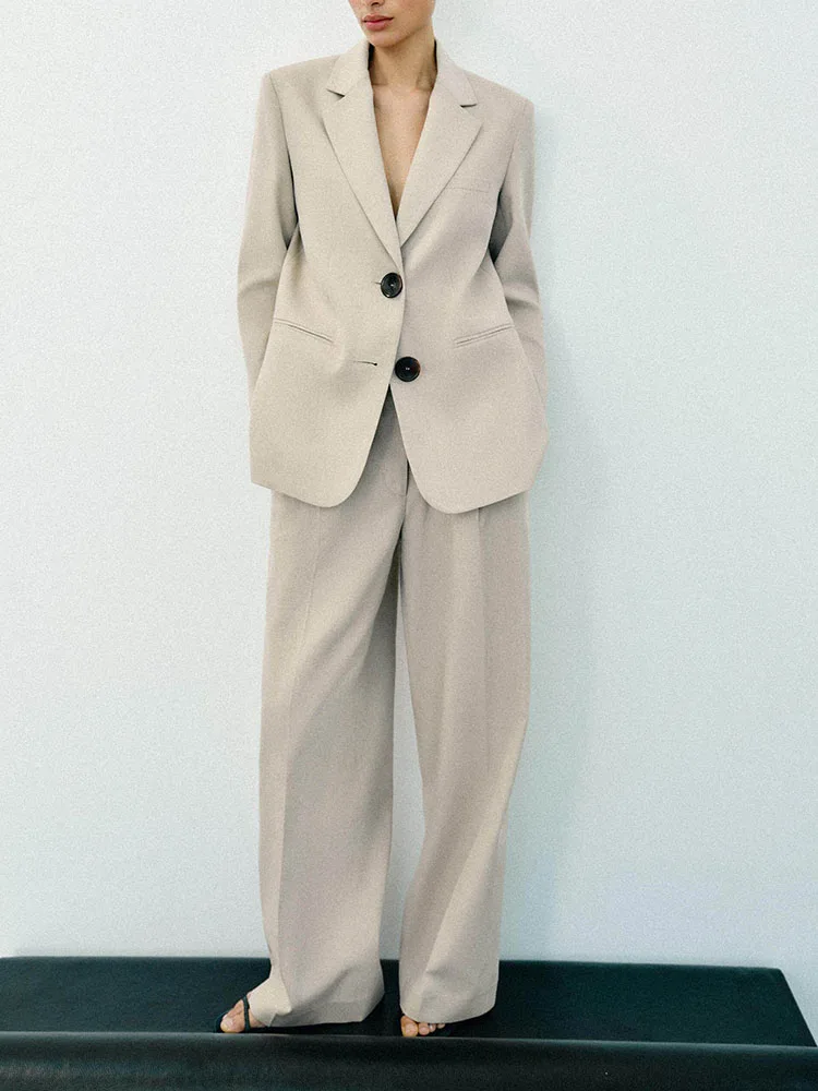 New Summer 2026 Women's Suiting Jacket Pleated Straight Leg Pants Fashionable European Style 100% Other Material Women's Oute...
New Summer 2026 Women's Suiting Jacket Pleated Straight Leg Pants Fashionable European Style 100% Other Material Women's Oute...