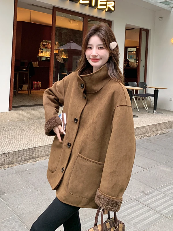 Женская осенне-зимняя утепленная двусторонняя куртка из овечьей шерсти с эффектом карамели, хлопковое пальто, теплое, повседневное, свободного кроя, с длинными рукавами
Женская осенне-зимняя утепленная двусторонняя куртка из овечьей шерсти с эффектом карамели, хлопковое пальто, теплое, повседневное, свободного кроя, с длинными рукавами