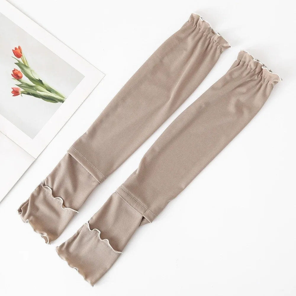 Breathable Ruffles Ice Silk Arm Sleeves Solid Color Flared Sunscreen Arm Sleeves Cooling UV Protection Cycling Arm Cover Summer
Breathable Ruffles Ice Silk Arm Sleeves Solid Color Flared Sunscreen Arm Sleeves Cooling UV Protection Cycling Arm Cover Summer