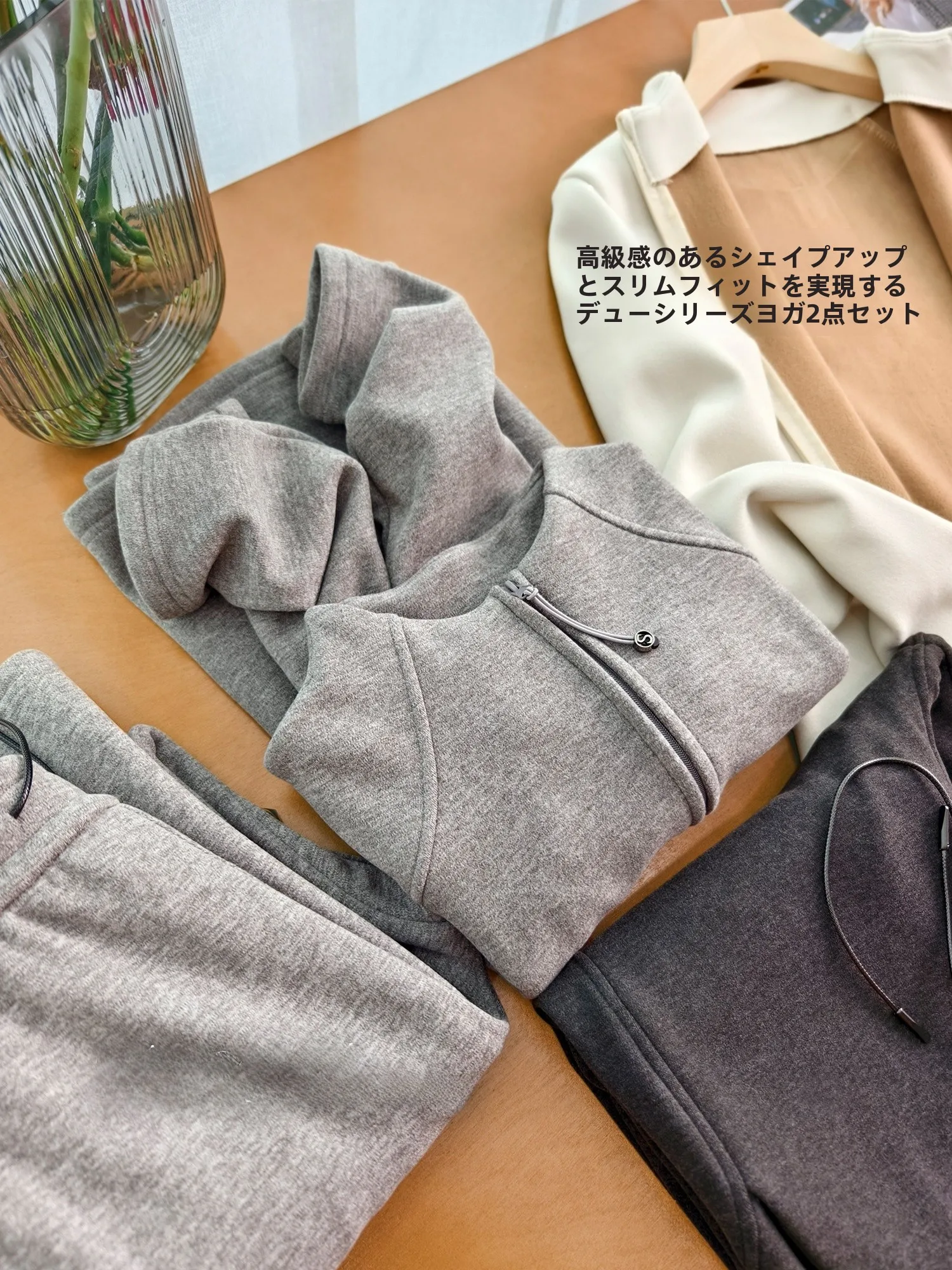 Slimming Soft Fleece Lined Casual Suit Set Women's Thickened Winter Outerwear Long Pants Polyester Elastic Fiber Zipper Closure
Slimming Soft Fleece Lined Casual Suit Set Women's Thickened Winter Outerwear Long Pants Polyester Elastic Fiber Zipper Closure