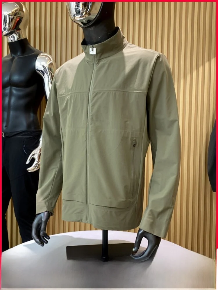 Commute Series Cool Sensation Technology Men's Outdoor Lightweight Ice Silk Quick Dry Stand Collar Jacket Casual Style Zipper
Commute Series Cool Sensation Technology Men's Outdoor Lightweight Ice Silk Quick Dry Stand Collar Jacket Casual Style Zipper