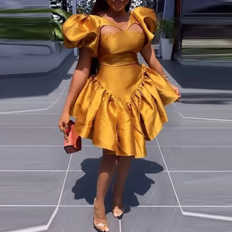 Великолепные золотые атласные платья для выпускного вечера с пышными короткими рукавами и рюшами длиной до колена, вечерние платья Aso Ebi, женское коктейльное платье
Великолепные золотые атласные платья для выпускного вечера с пышными короткими рукавами и рюшами длиной до колена, вечерние платья Aso Ebi, женское коктейльное платье