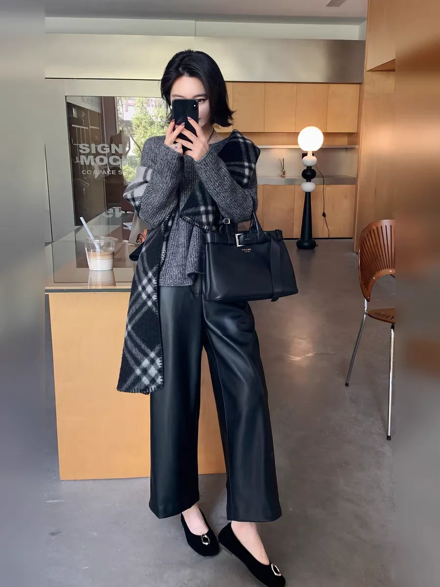 Ele High Waist Leather Pants Women's Casual Wide Leg Pants Autumn Winter Faion Slimming Straight Nine Crop Leisure Trou...
Ele High Waist Leather Pants Women's Casual Wide Leg Pants Autumn Winter Faion Slimming Straight Nine Crop Leisure Trou...