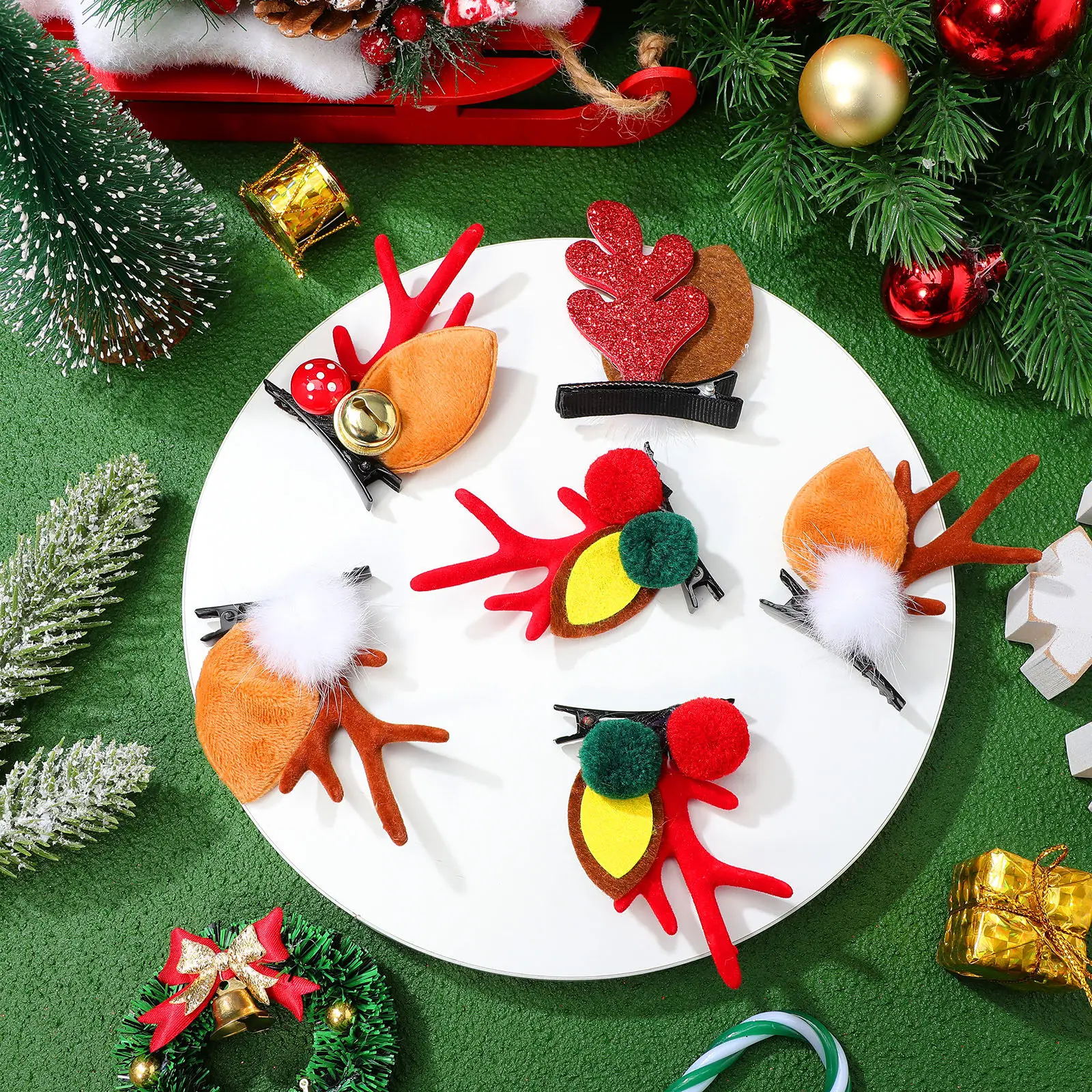 4Pairs Kids Hair Accessory Christmas Design Lovely Hair Clips Comfortable to Wear Exquisite Headdress for Daily Travel Photo
4Pairs Kids Hair Accessory Christmas Design Lovely Hair Clips Comfortable to Wear Exquisite Headdress for Daily Travel Photo