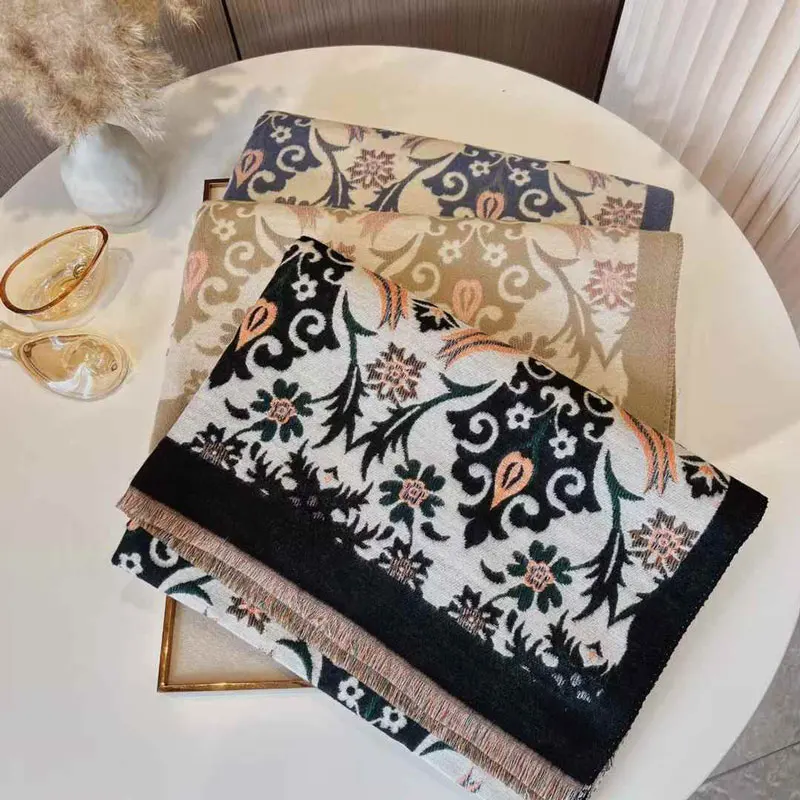 New faux cashmere scarf for women, winter Korean style cashew flower fashionable decoration, warm scarf, student shawl
New faux cashmere scarf for women, winter Korean style cashew flower fashionable decoration, warm scarf, student shawl