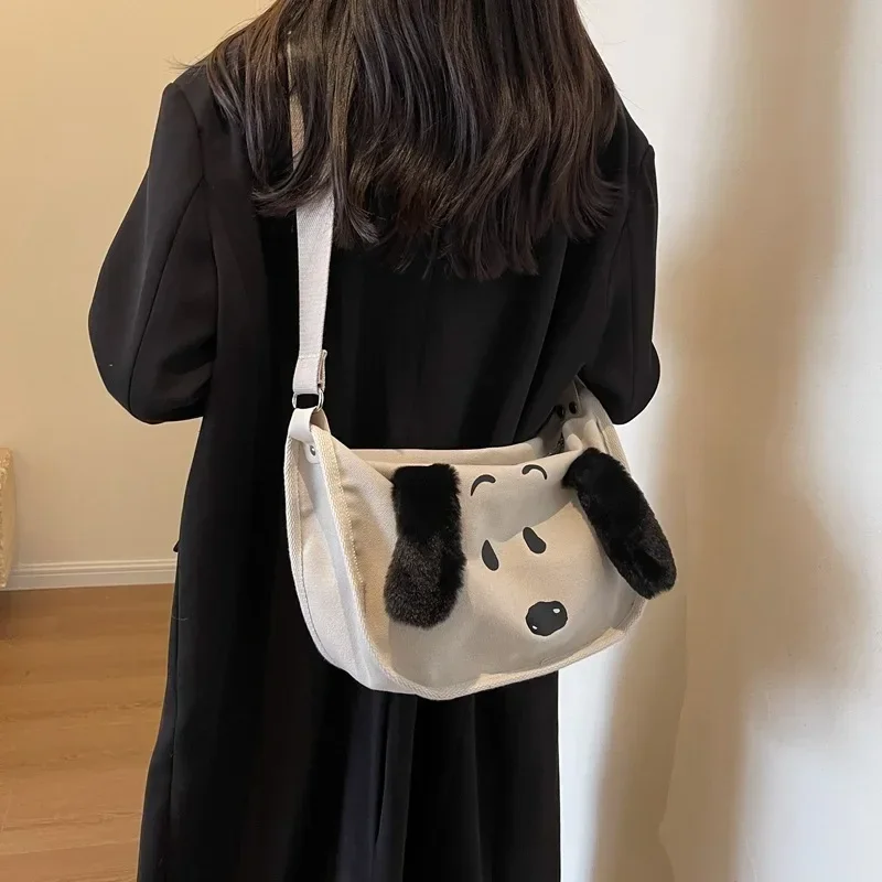 Snoopy большая вместительная холщовая сумка на плечо, женская новая сумка через плечо, модная милая сумка-мессенджер, сумка
Snoopy большая вместительная холщовая сумка на плечо, женская новая сумка через плечо, модная милая сумка-мессенджер, сумка