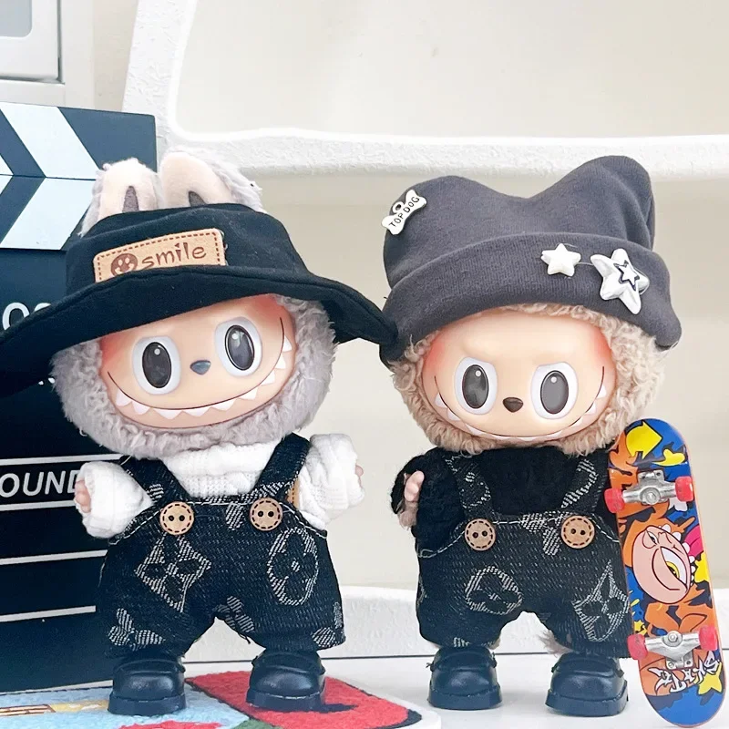 Labubu Bjd 17 см, трендовый комбинезон второго поколения, костюм для сидения, носимые аксессуары, подходящие для красивых украшений
Labubu Bjd 17 см, трендовый комбинезон второго поколения, костюм для сидения, носимые аксессуары, подходящие для красивых украшений