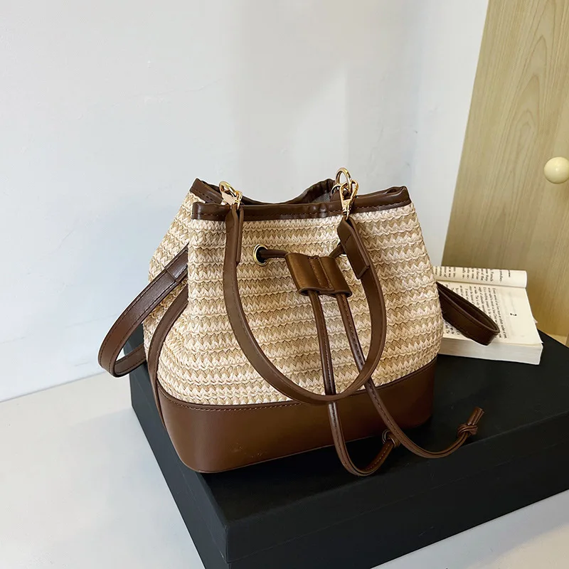 2025 Luxury Woven Bucket Bag Womens Stylish Color Block Tote Fashionable Crossbody Purse Minimalist Boho Shoulder Bag
2025 Luxury Woven Bucket Bag Womens Stylish Color Block Tote Fashionable Crossbody Purse Minimalist Boho Shoulder Bag