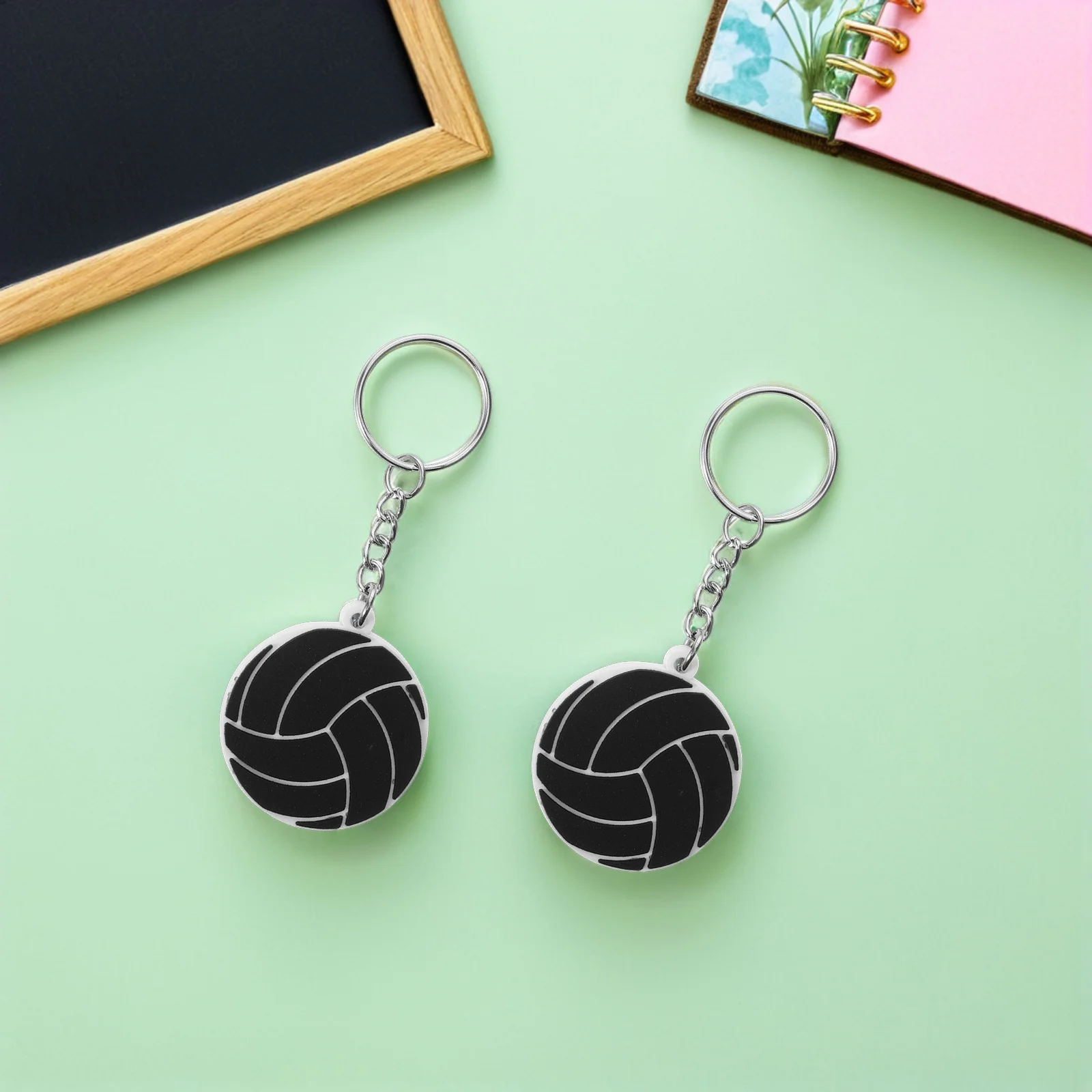 20pcs Volleyball Keychain PVC Sports Souvenir Durable Lightweight Charm for Bags Handbags Decorative Accessories Bulk Party
20pcs Volleyball Keychain PVC Sports Souvenir Durable Lightweight Charm for Bags Handbags Decorative Accessories Bulk Party