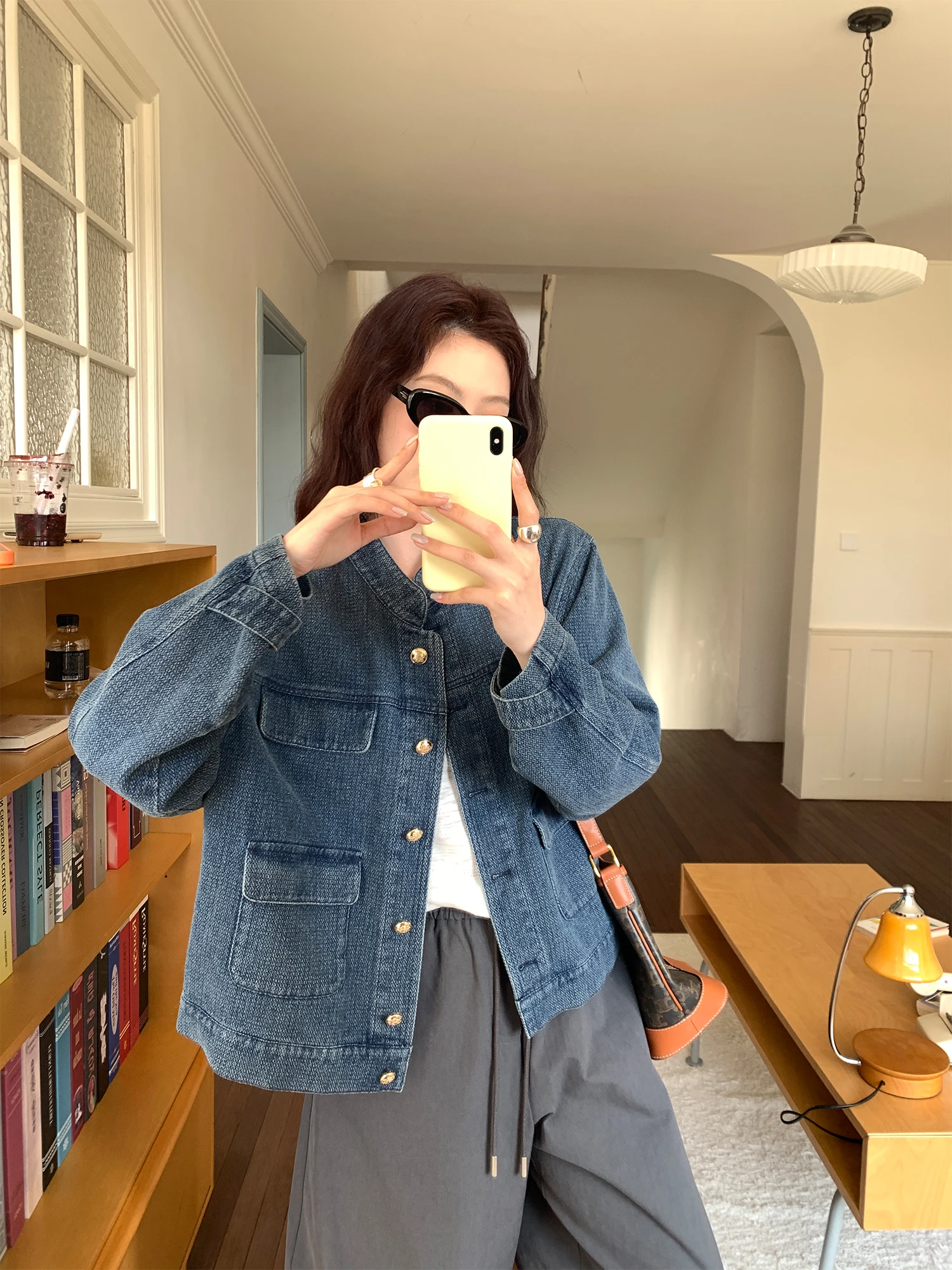 NAZ Large Size Denim Jacket Washed Gold Buckle Slimming Design Spring Texture Retro Women's Casual Fashion Cotton Blend Coat
NAZ Large Size Denim Jacket Washed Gold Buckle Slimming Design Spring Texture Retro Women's Casual Fashion Cotton Blend Coat