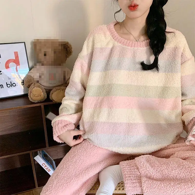 Сексуальный пижамный комплект, модная домашняя одежда, фланелевая одежда для сна для женщин, осенне-зимний вязаный костюм, женский комплект со штанами, новые комплекты
Сексуальный пижамный комплект, модная домашняя одежда, фланелевая одежда для сна для женщин, осенне-зимний вязаный костюм, женский комплект со штанами, новые комплекты