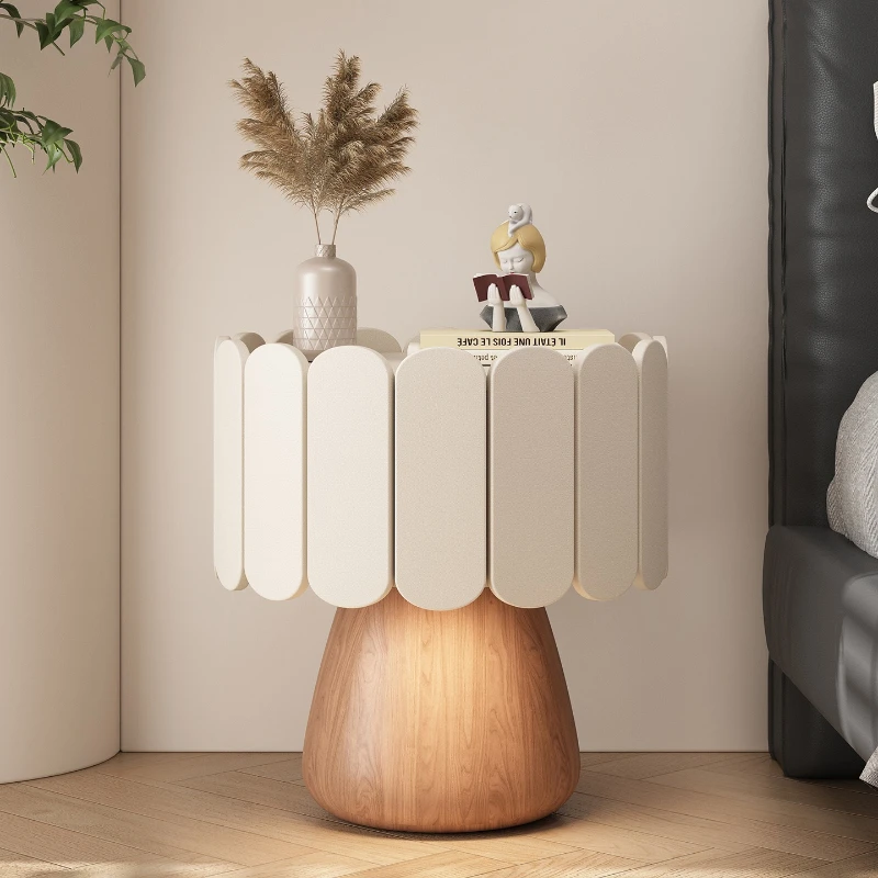 Creative Bouquet bedside table modern household bedroom bedside table light luxury style ベッドサイドテーブル minimalist locker storage
Creative Bouquet bedside table modern household bedroom bedside table light luxury style ベッドサイドテーブル minimalist locker storage