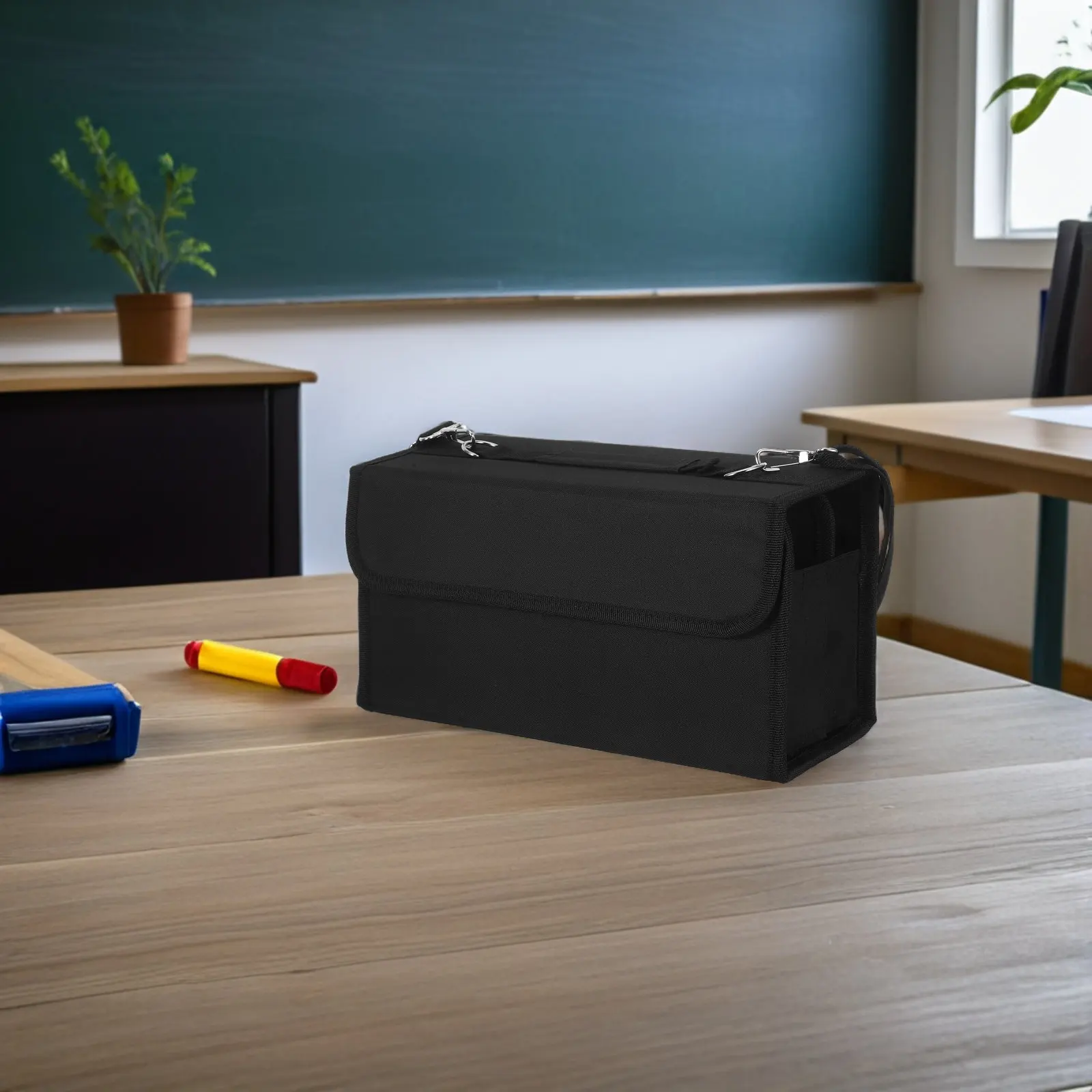 Органайзер для маркеров на 80 слотов, тканевый чехол для хранения с ручкой и съемным карабином для художественных принадлежностей, офисных и косметических товаров, портативный
Органайзер для маркеров на 80 слотов, тканевый чехол для хранения с ручкой и съемным карабином для художественных принадлежностей, офисных и косметических товаров, портативный