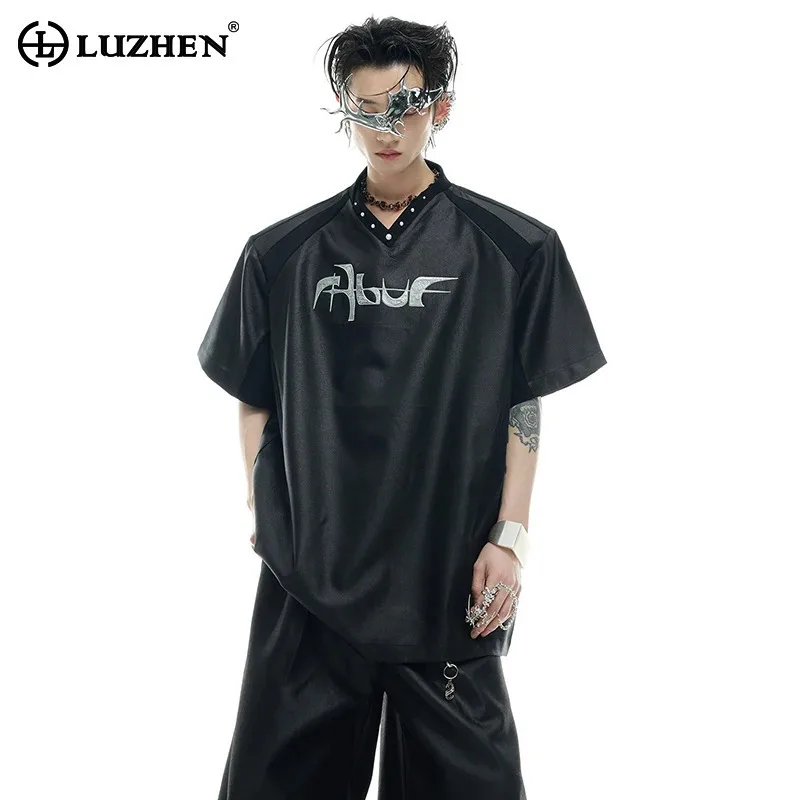 LUZHEN 2025 Summer High Quality Original Shoulder Pad V Neck Short Sleeve T-shirts Men's Stylish Streetwear Loose Tops JY1378
LUZHEN 2025 Summer High Quality Original Shoulder Pad V Neck Short Sleeve T-shirts Men's Stylish Streetwear Loose Tops JY1378