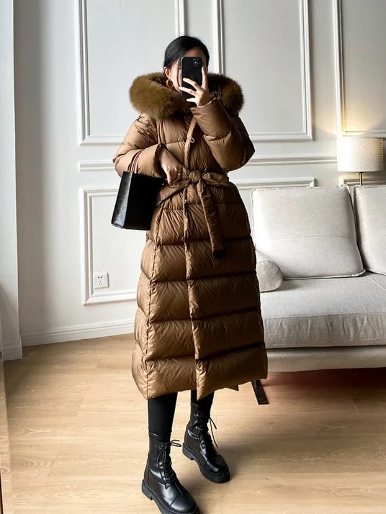 New Winter Women White Duck Down Jackets Real Fur Jacket Ultra Light Warm Long Parkas Fox Fur Collar Female Hooded Snow Coats
New Winter Women White Duck Down Jackets Real Fur Jacket Ultra Light Warm Long Parkas Fox Fur Collar Female Hooded Snow Coats