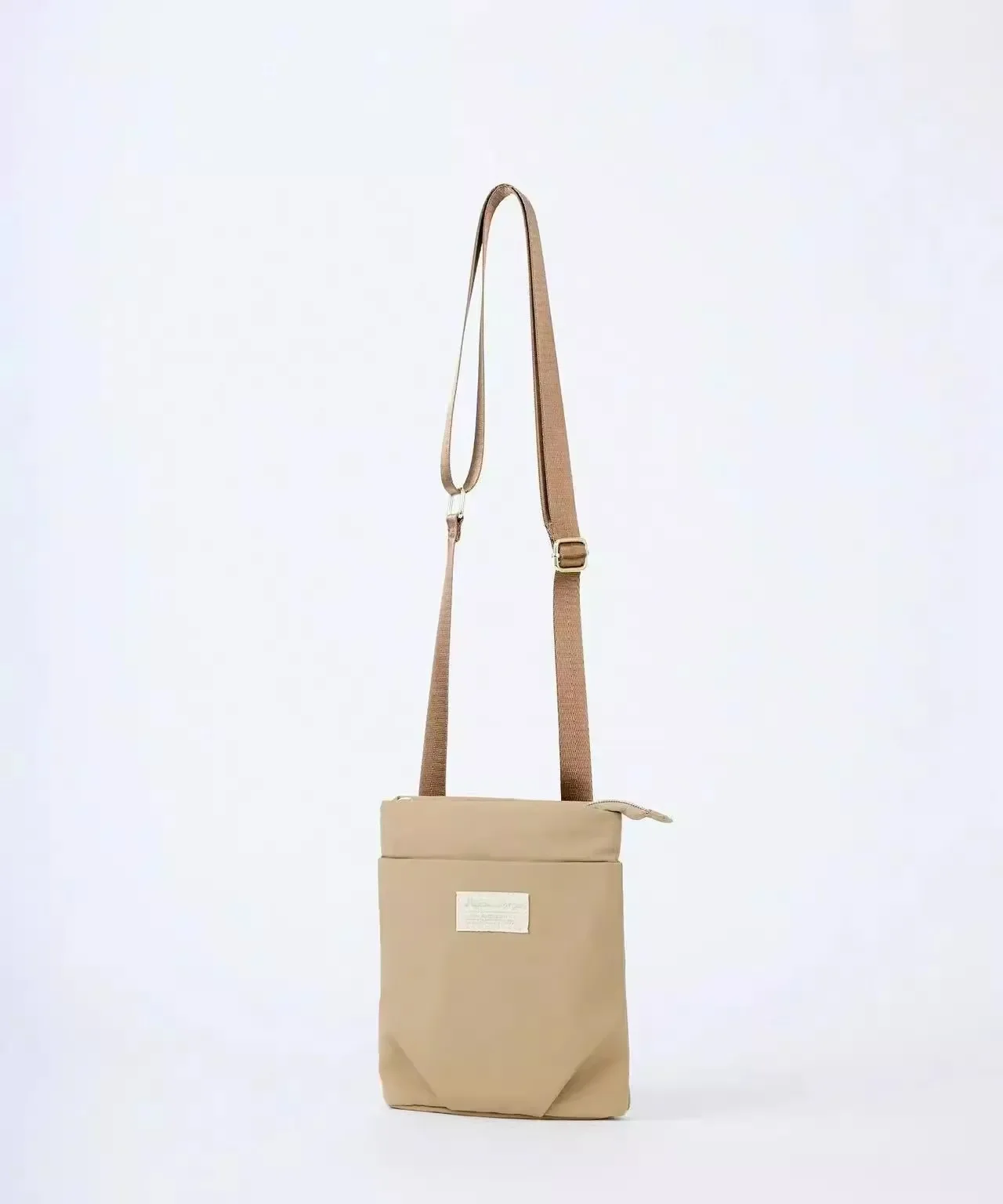 Nylon Waterproof Purse Female Mobile Phone Bag Lightweight Soft Shoulder bag crossbody bags for women mini bag
Nylon Waterproof Purse Female Mobile Phone Bag Lightweight Soft Shoulder bag crossbody bags for women mini bag
