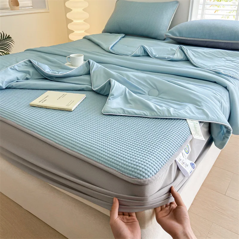 Summer Thin Quilt Non-slip Air-conditioning Comforter Bed Sheet and Pillowcases Set Thin Quilt Elastic Band Mattress Covers
Summer Thin Quilt Non-slip Air-conditioning Comforter Bed Sheet and Pillowcases Set Thin Quilt Elastic Band Mattress Covers
