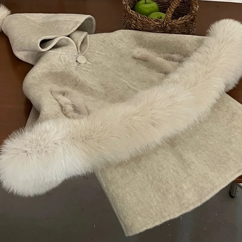 Шерстяной жилет, платье и топ, комплект из двух предметов, новый зимний корейский стиль для девочек, стильный
Шерстяной жилет, платье и топ, комплект из двух предметов, новый зимний корейский стиль для девочек, стильный