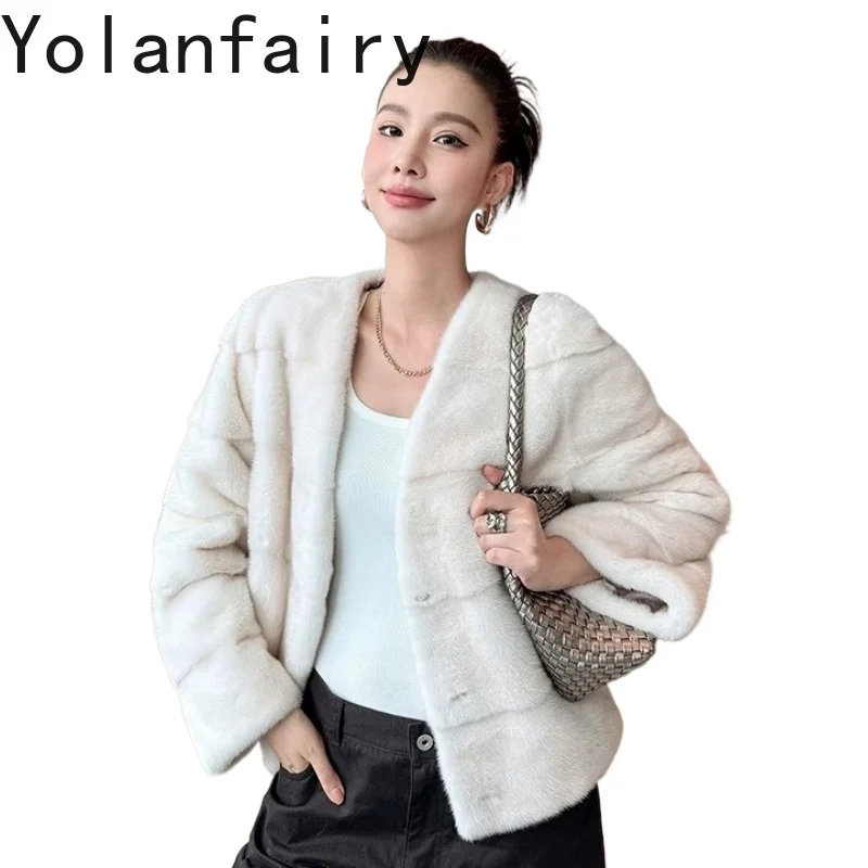 YOLANFAIRY High-end Velvet Whole Mink Fur Coat Women Real Fur Jacket Womens Winter Coats Furry Tops Loose Overcoat V-neck Casaco
YOLANFAIRY High-end Velvet Whole Mink Fur Coat Women Real Fur Jacket Womens Winter Coats Furry Tops Loose Overcoat V-neck Casaco