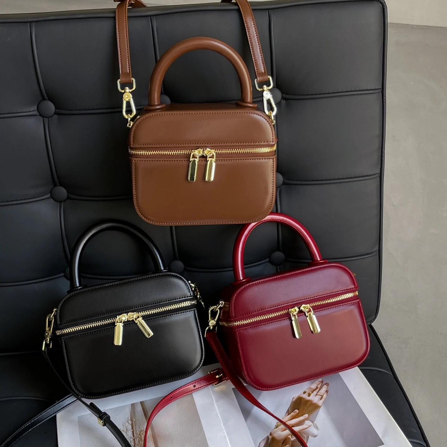 Genuine Leather Crossbody Handbag for Women Compact Round Shoulder Bag Minimalist Commuter Purse Unique Small Square Work Bag
Genuine Leather Crossbody Handbag for Women Compact Round Shoulder Bag Minimalist Commuter Purse Unique Small Square Work Bag