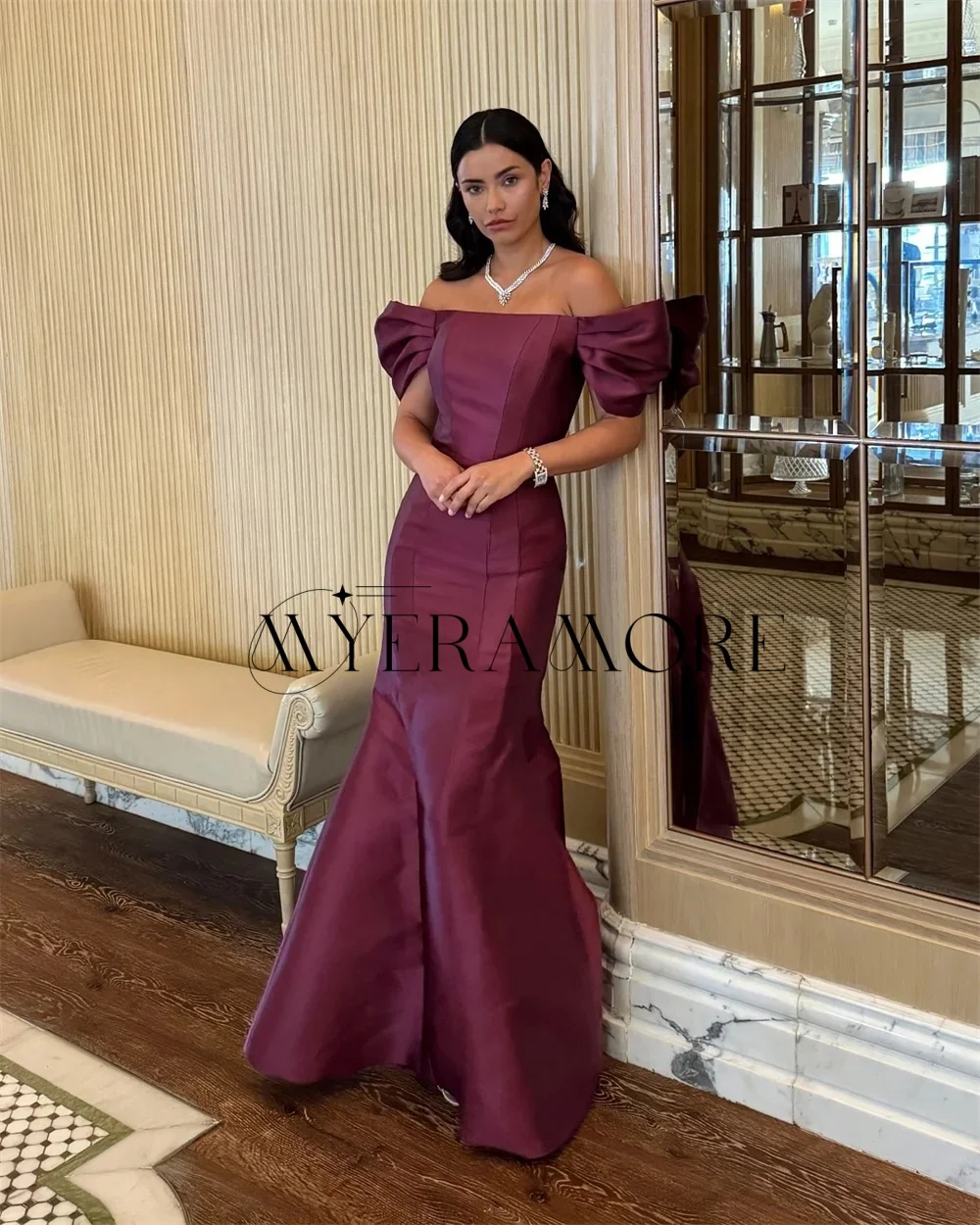 Purple Off the shoulder Evening Dresses Mermaid Puffy Sleeve Ruffle Prom Dresses Customized robes de soirée
Purple Off the shoulder Evening Dresses Mermaid Puffy Sleeve Ruffle Prom Dresses Customized robes de soirée