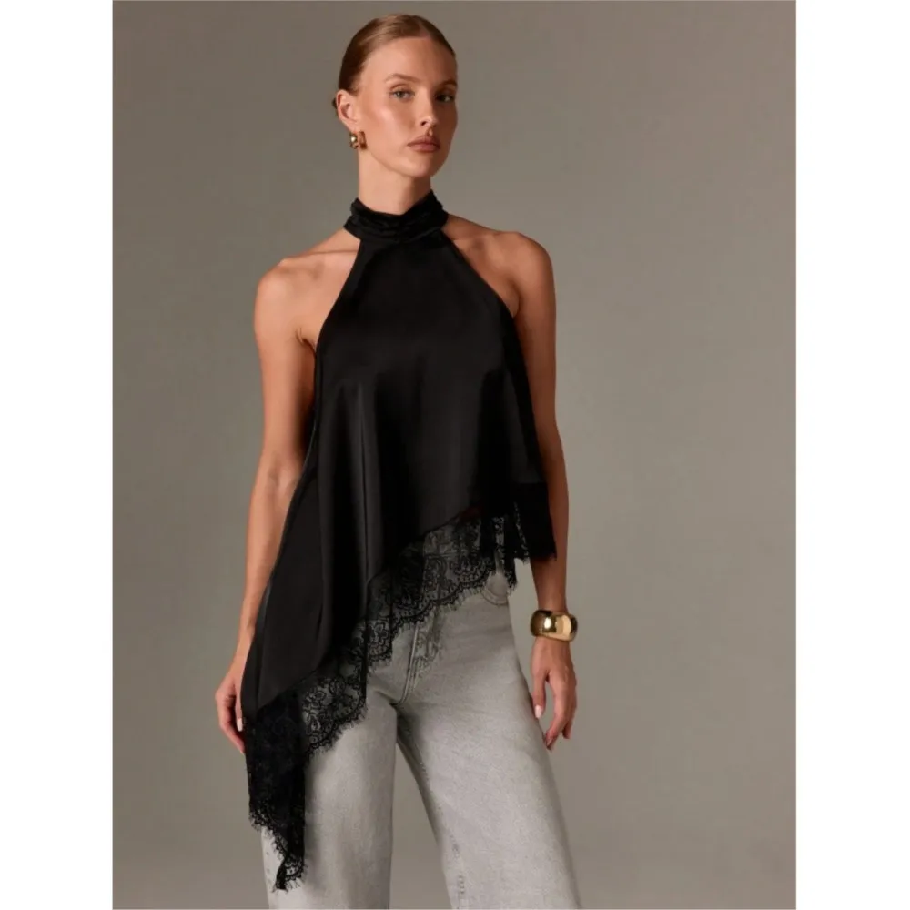 2026 French Blouse For Woman Shirt Top For Woman T Shirt Tee Elegant Temperament Neck Halter Sleeveless Lace Patchwork Irregular
2026 French Blouse For Woman Shirt Top For Woman T Shirt Tee Elegant Temperament Neck Halter Sleeveless Lace Patchwork Irregular