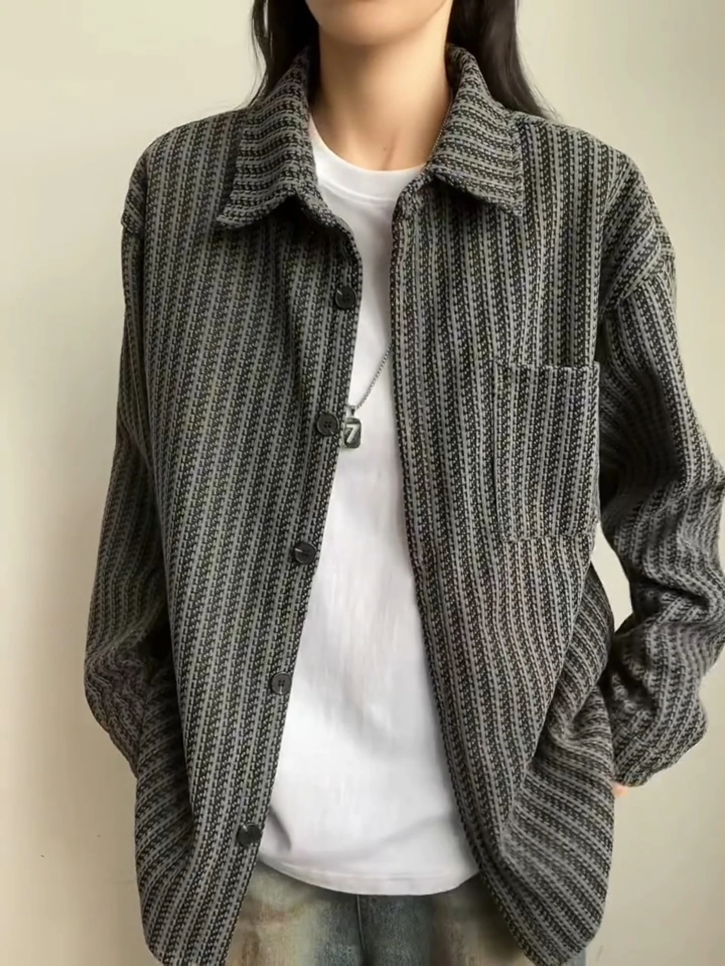 Deep Grey Fishbone Pattern Men's Shirt Jacket Cleanfit Style Autumn Outerwear Long Sleeve Casual Business Commute Wear
Deep Grey Fishbone Pattern Men's Shirt Jacket Cleanfit Style Autumn Outerwear Long Sleeve Casual Business Commute Wear