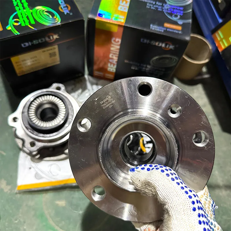 DI-SOLIK Auto Car Parts 4WD Front Wheel Hub Bearing 31206850154 31206868480 31206867088 31206777757 for 2011-2014 BMW X3/F10/F25
DI-SOLIK Auto Car Parts 4WD Front Wheel Hub Bearing 31206850154 31206868480 31206867088 31206777757 for 2011-2014 BMW X3/F10/F25