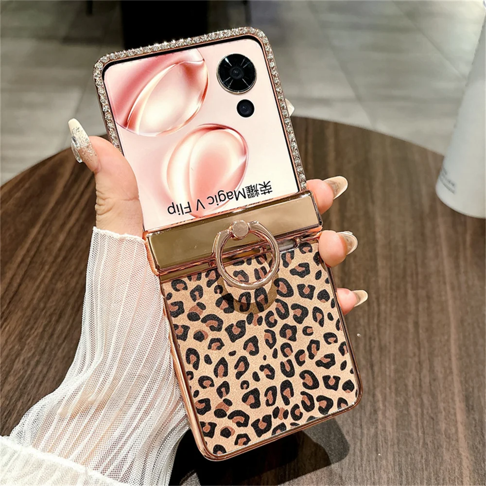 Fashion Leopard Pattern Phone Case For Honor Magic V Flip Ring Plating PC Hard Shell Protective Back Cover
Fashion Leopard Pattern Phone Case For Honor Magic V Flip Ring Plating PC Hard Shell Protective Back Cover