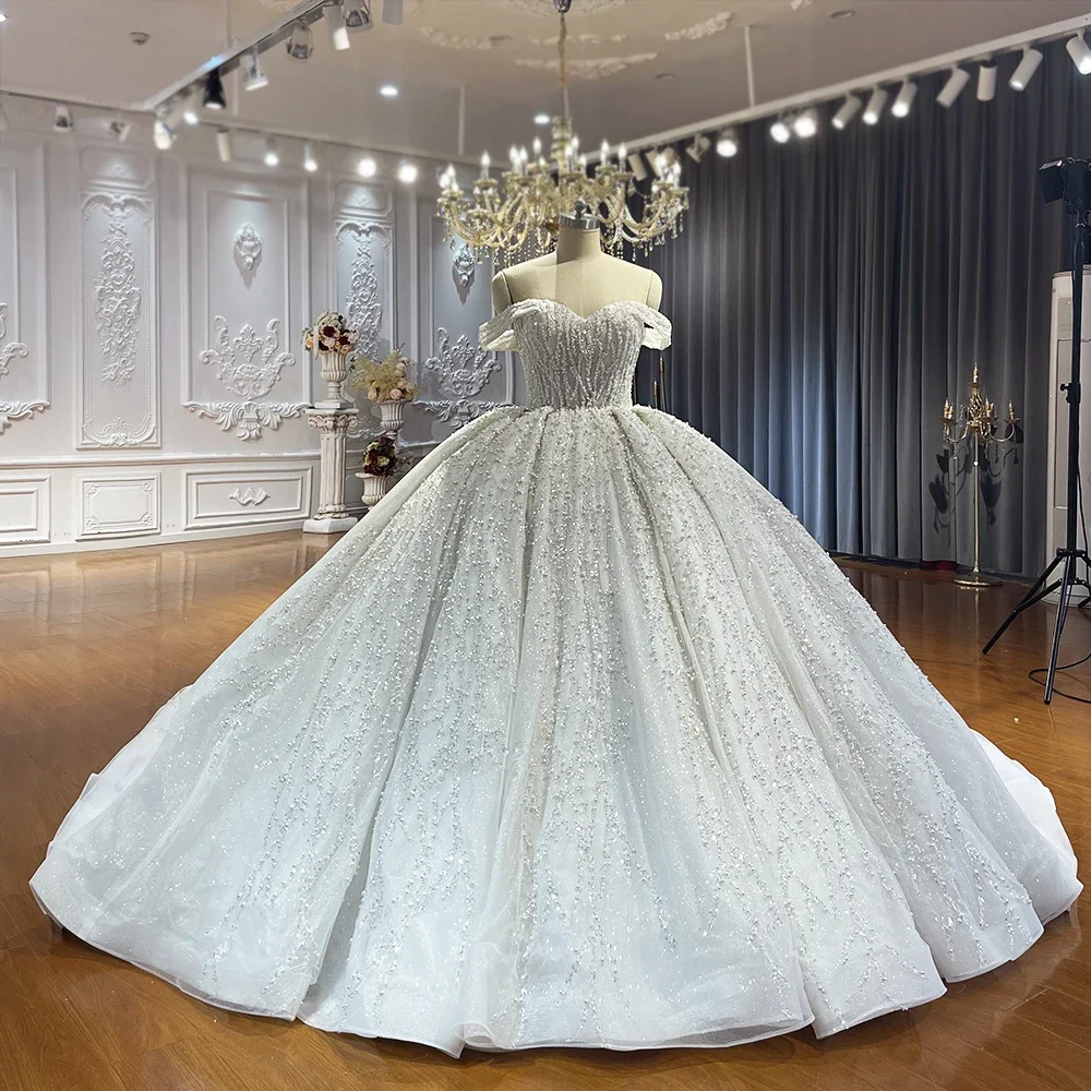 Customized Gorgeous Ball Gown Wedding Dress Off The Shoulder Straps Wedding Gowns Amanda Novias Official
Customized Gorgeous Ball Gown Wedding Dress Off The Shoulder Straps Wedding Gowns Amanda Novias Official