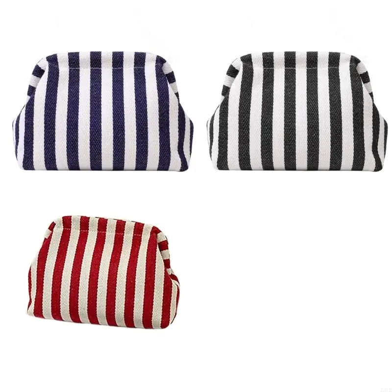 Compact and Stylish Crochet Handbag for Women Knitted Dumpling Clutch Purse Fashionable Makeup Bag Cosmetic Pouches
Compact and Stylish Crochet Handbag for Women Knitted Dumpling Clutch Purse Fashionable Makeup Bag Cosmetic Pouches