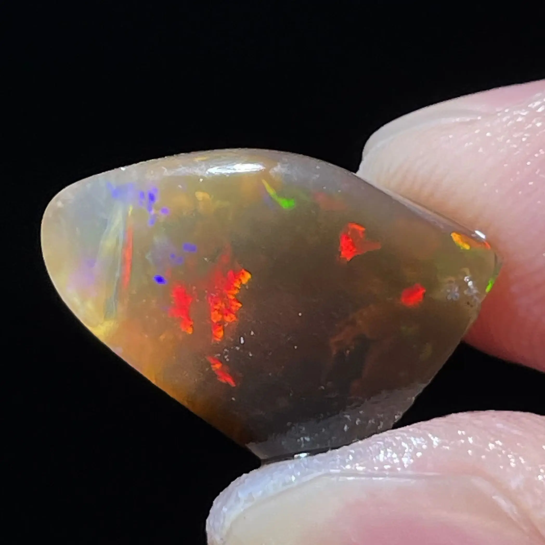 Natural Ethiopia Opal Gemstone Colorful Healing Quartz Crystals Rare Mineral Shooting Star Effect(need in water) under Lighting
Natural Ethiopia Opal Gemstone Colorful Healing Quartz Crystals Rare Mineral Shooting Star Effect(need in water) under Lighting