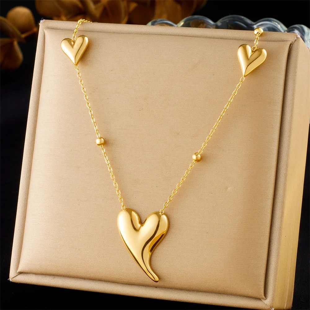 18K Gold Asymmetric Triple Heart Pendant Necklace with Ball Chain Accents 316L Stainless Steel Women Love Jewelry
18K Gold Asymmetric Triple Heart Pendant Necklace with Ball Chain Accents 316L Stainless Steel Women Love Jewelry