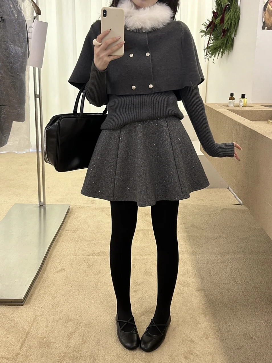 Женская шерстяная юбка Hellokay с высокой талией, А-силуэт, теплая, простая, непрозрачная, для прогулок, короткая, зимняя
Женская шерстяная юбка Hellokay с высокой талией, А-силуэт, теплая, простая, непрозрачная, для прогулок, короткая, зимняя