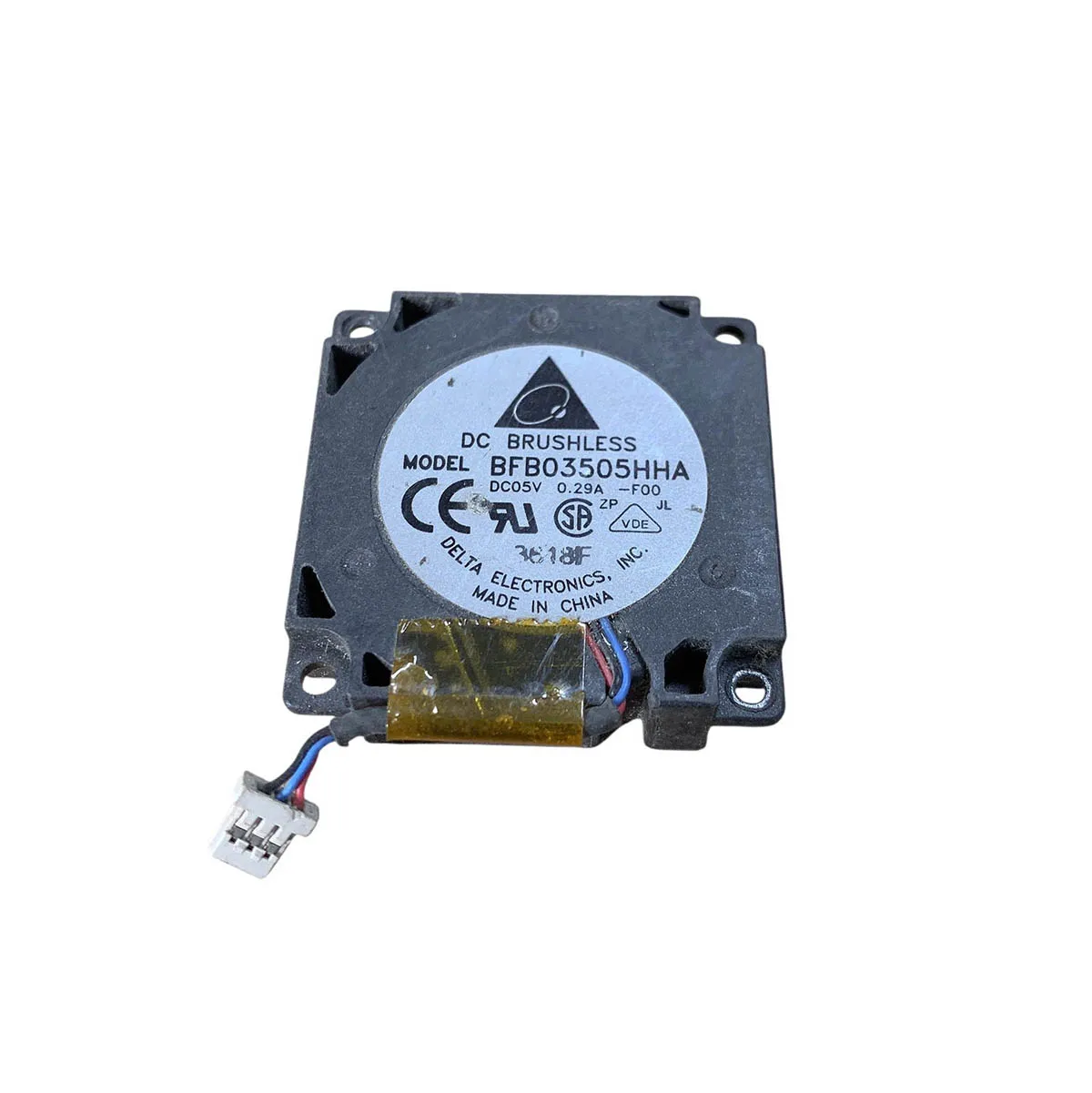 Вентилятор центробежный турбинный BFB03505HHA 5В 0.29А 3510 для охлаждения
Вентилятор центробежный турбинный BFB03505HHA 5В 0.29А 3510 для охлаждения