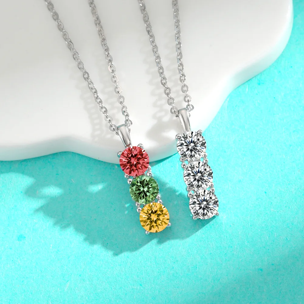S925 sterling silver moissanite necklace light luxury niche design traffic light collarbone chain personalized pendant
S925 sterling silver moissanite necklace light luxury niche design traffic light collarbone chain personalized pendant